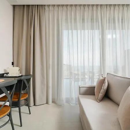 Videre Golden Private Pool Apartman Potamia