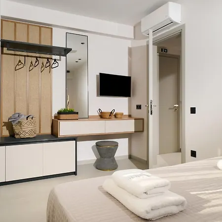 Videre Golden Private Pool Apartman *