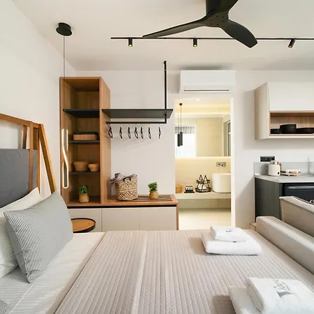 Videre Golden Private Pool Apartman Potamia