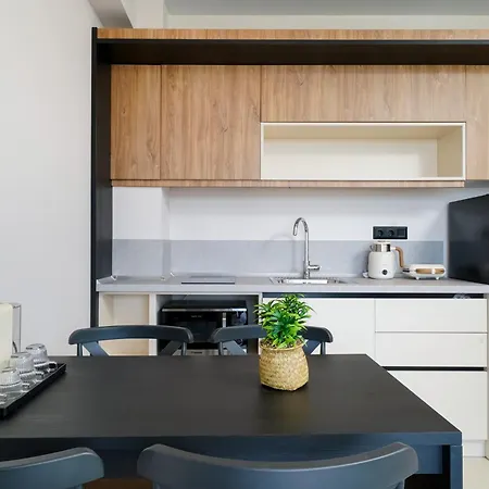 Videre Golden Private Pool Apartman *